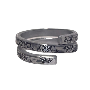 Handmade 9 hand stamped‎ boho floral silver adjustable hypoallergenic wrap ring